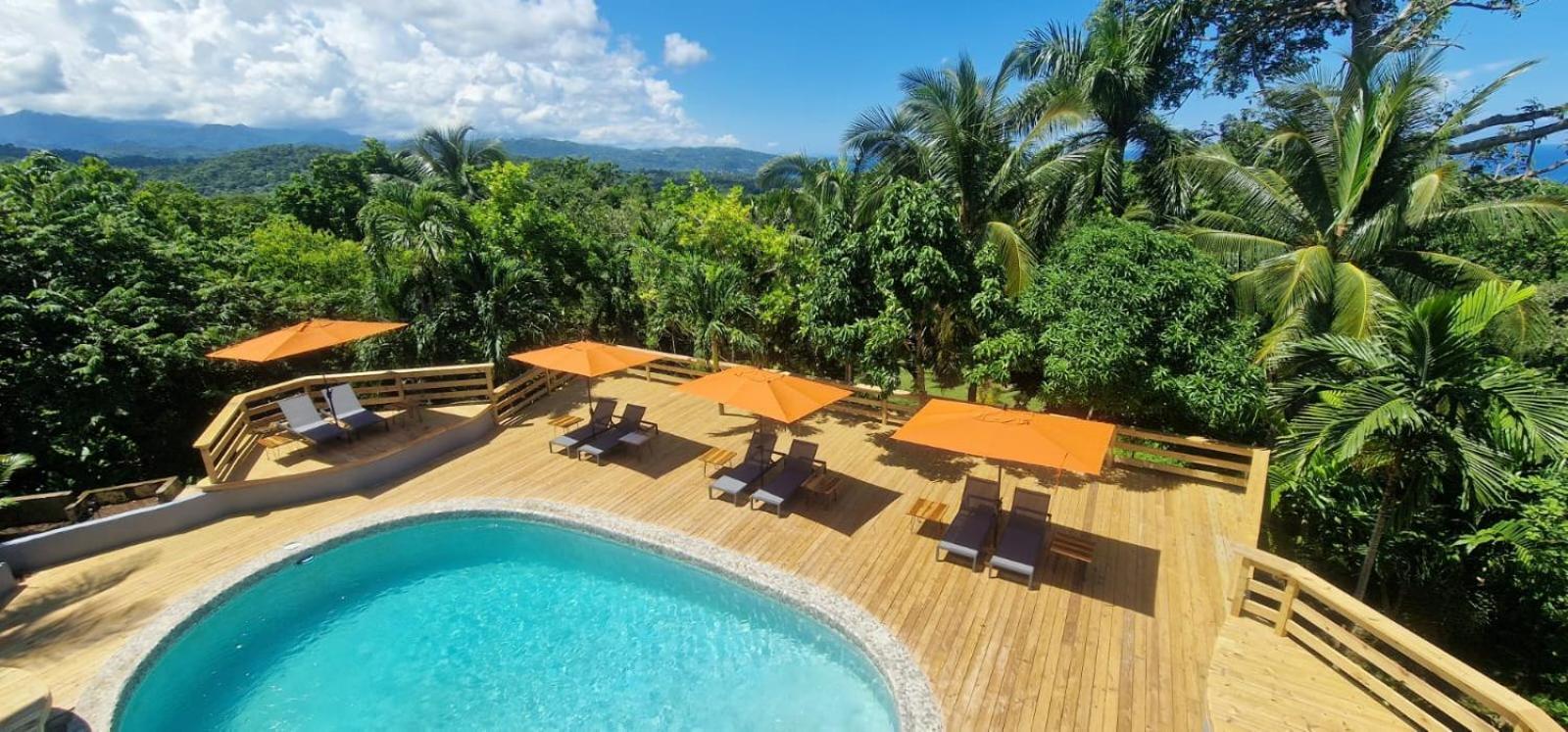 ホテル Lf Jungle Retreat Drapers エクステリア 写真