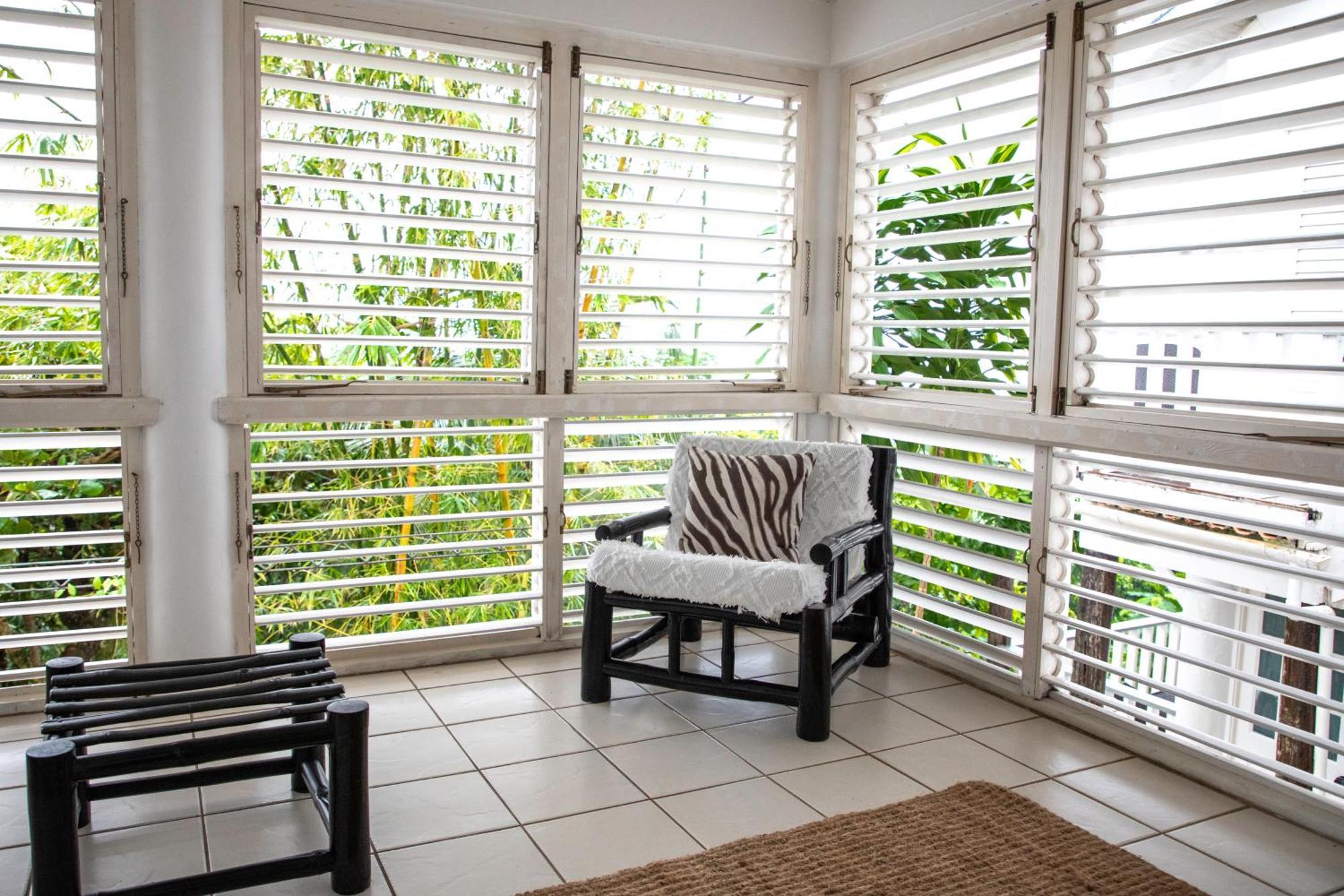 ホテル Lf Jungle Retreat Drapers エクステリア 写真